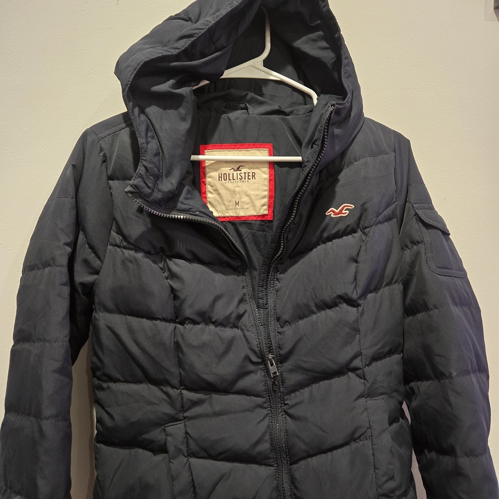 Hollister Navy Puffer Jacket with Hood